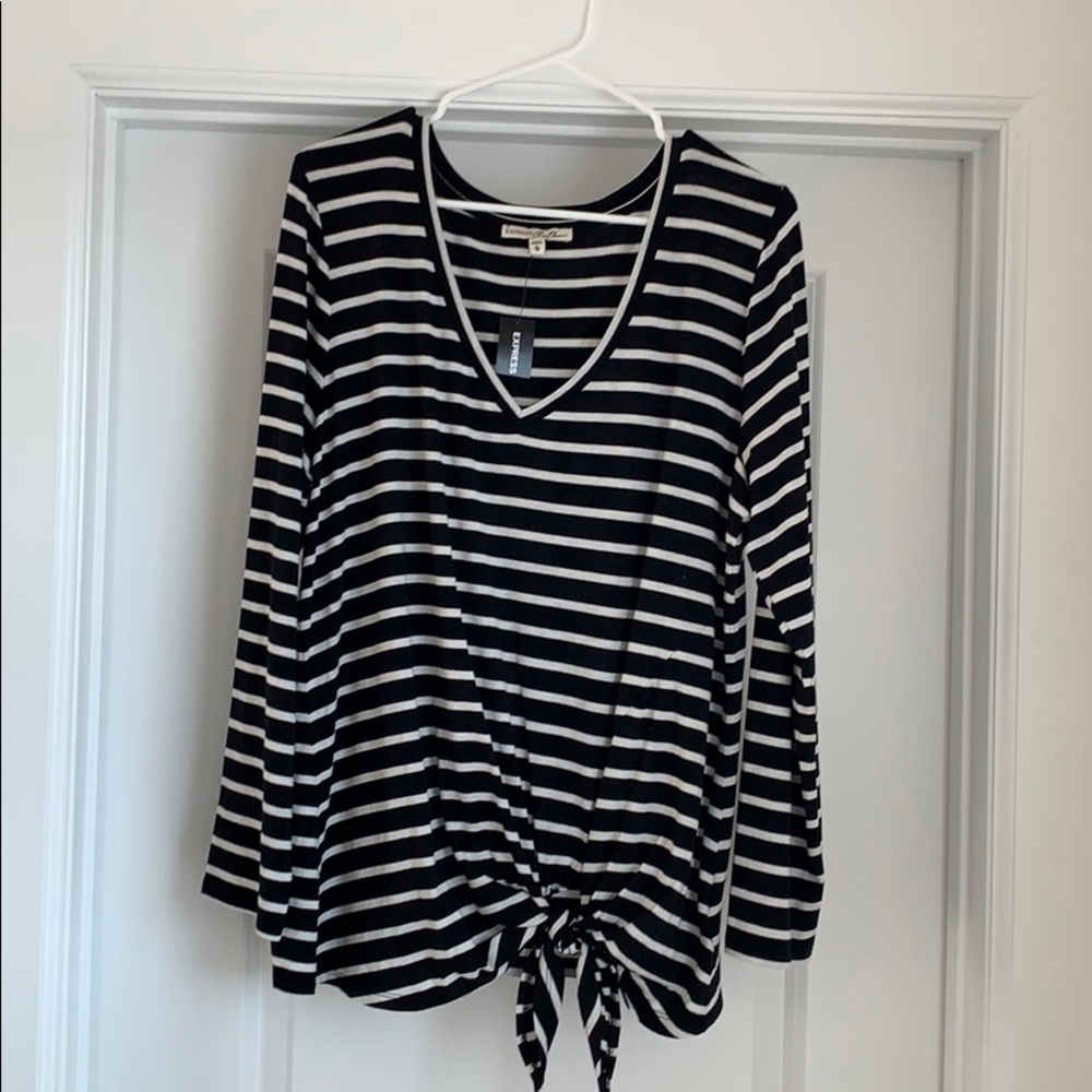 Express front tie shirt